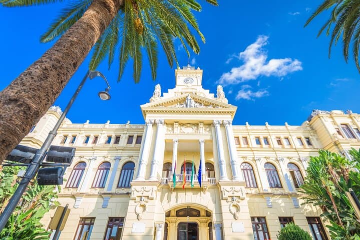 Malaga Scavenger Hunt: Self-Guided Walking Tour of City Highlights photo 5