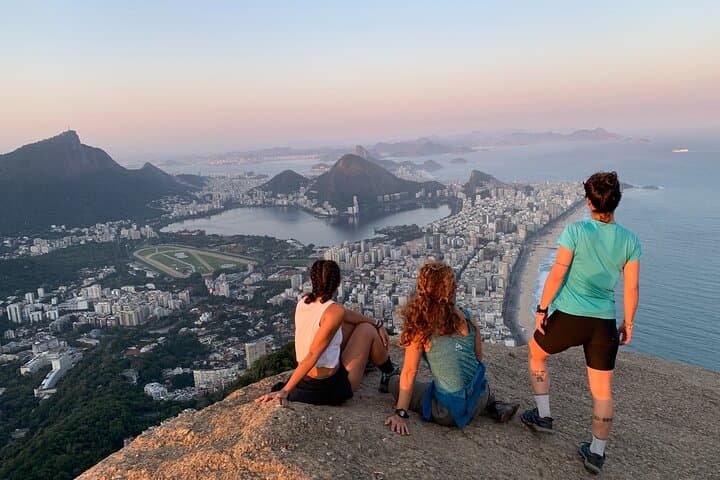 Hike Two Brothers Hill (Morro Dois Irmãos) — Ipanema Viewpoint & Vidigal Trail photo 5