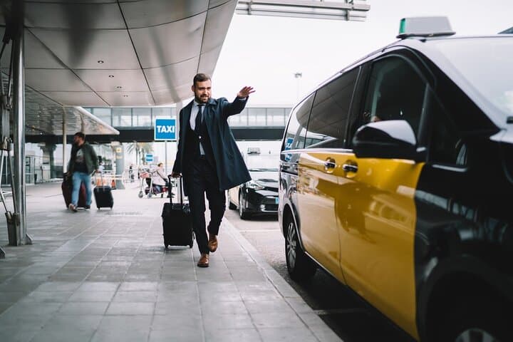 Private Airport Transfer to Punta Cana Hotels — Fast Air-Conditioned Minivan