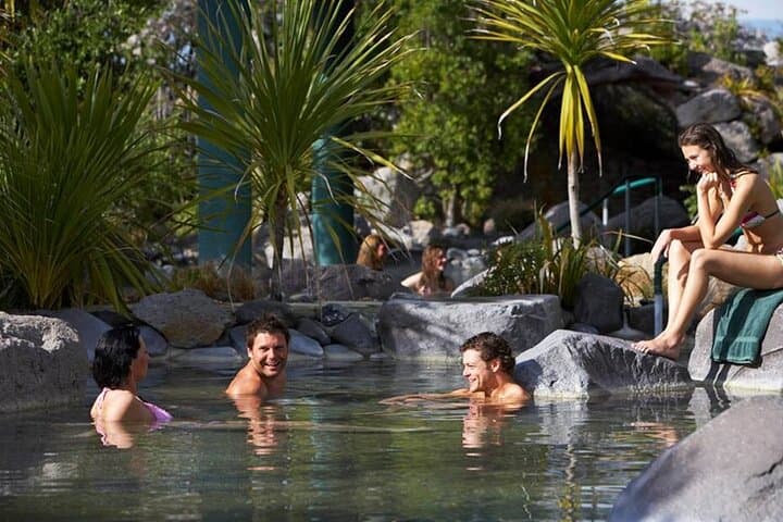 Private Tauranga Day Trip to Rotorua: Te Puia Geysers & Polynesian Spa photo 4