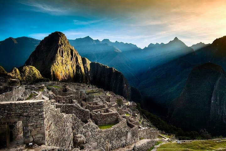 Short Inca Trail & Sacred Valley: 3-Day Trek to Machu Picchu photo 6