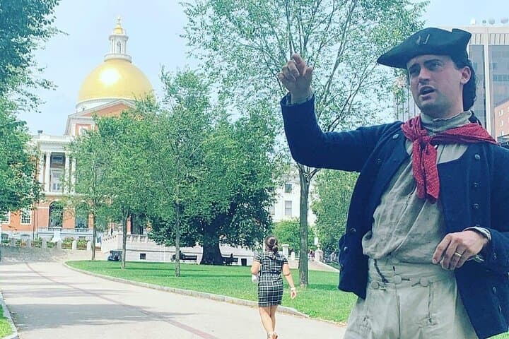 Step Into History on Boston’s Authentic Revolutionary Walking Tour