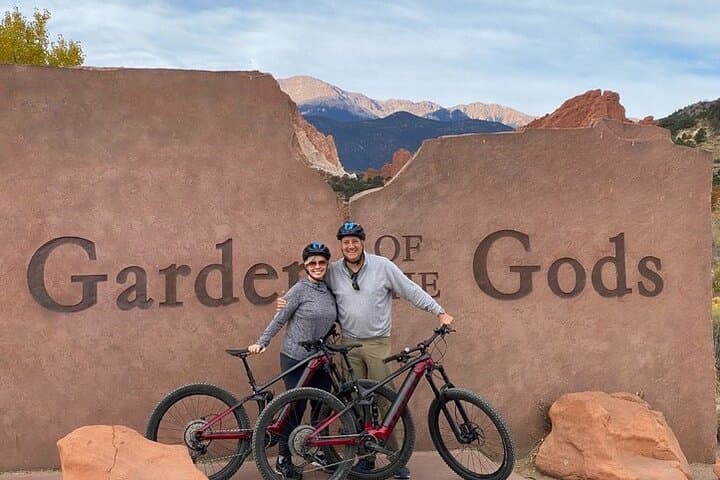 Ebike Tour Through Garden of the Gods: Ride Colorado’s Iconic Red Rock Panorama