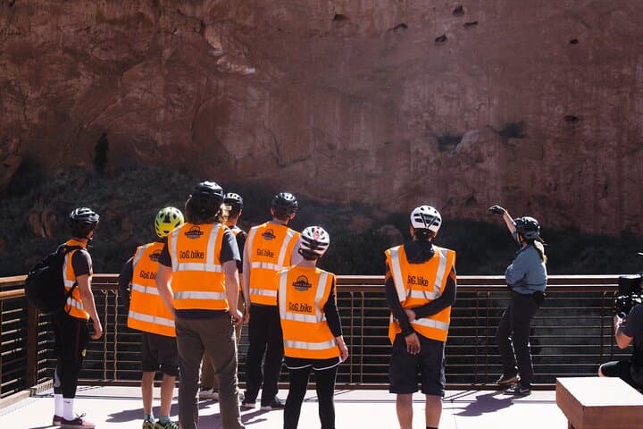 Explore Garden of The Gods: A 5-Mile Bike Tour Through Colorado’s Red Rock Marvels photo 3