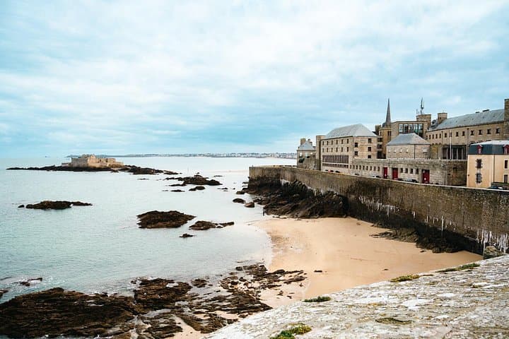 3-Day Normandy & Brittany Tour: Mont-Saint-Michel and Saint-Malo Highlights photo 2