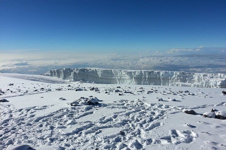 5-Day Kilimanjaro Trek Guide: Marangu Route to Uhuru Peak photo 2