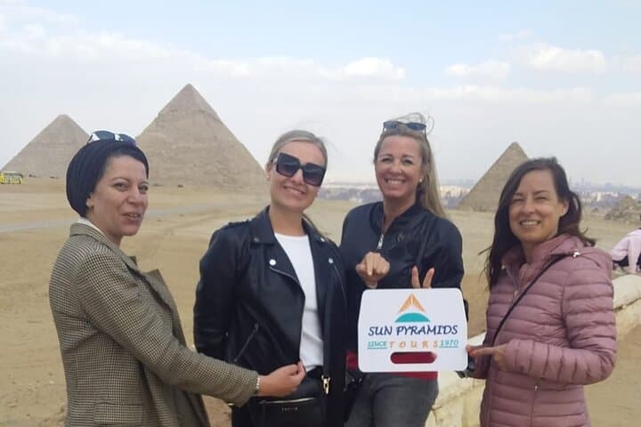 Full-Day Giza, Sakkara & Dahshur: Pyramids, Memphis, El-Moez and Cairo Tower