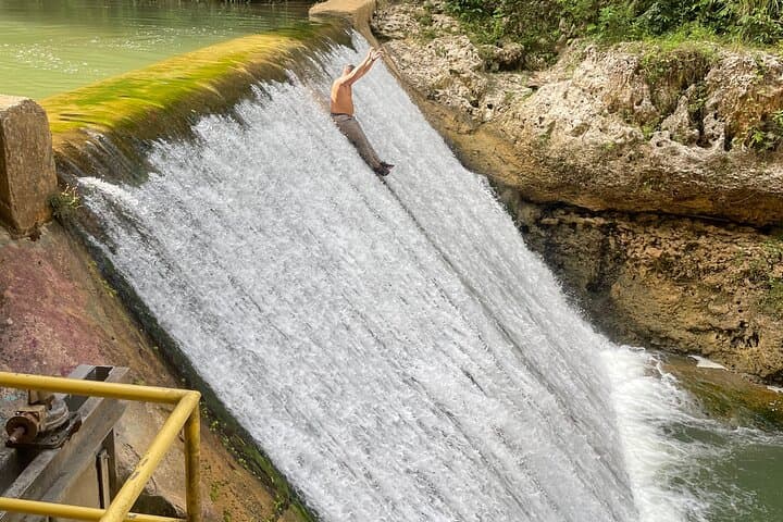 Tanamá River Natural Waterslide Hike and Mar Chiquita Beach Tour — Arecibo Puerto Rico