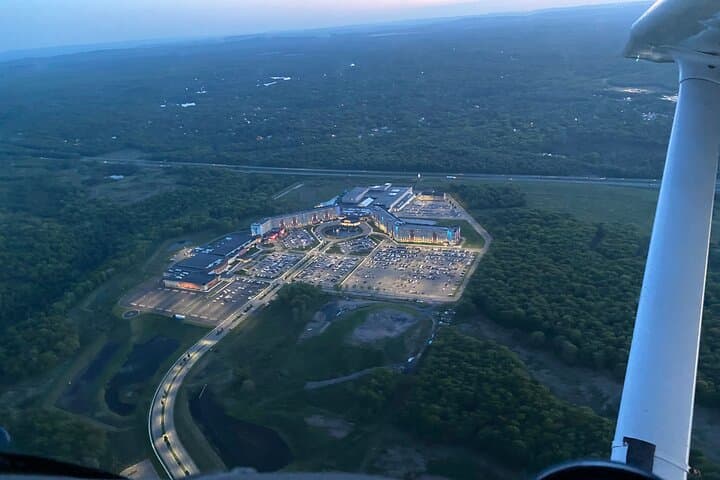 Delaware Water Gap Scenic Air Tour from Pocono Mountains photo 4