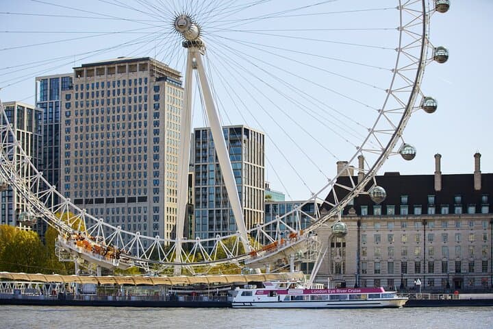 London Eye River Cruise: 40-Min Thames Sightseeing with Live Guides photo 3