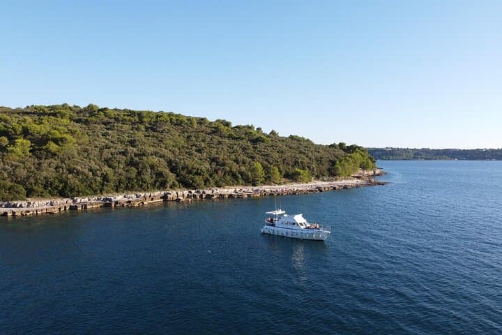 Private Pula Boat Tour: Snorkel, Fishing & Brijuni Islands Panorama photo 3