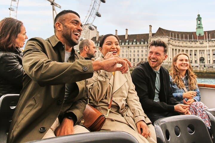 London Eye River Cruise: 40-Min Thames Sightseeing with Live Guides photo 4