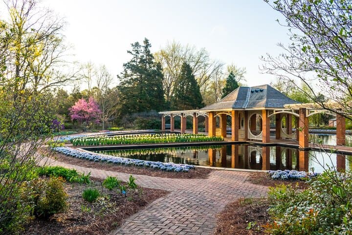 Huntsville and North Alabama Multi-Attraction Pass — See Space, Caves & Gardens in 1–5 Days photo 2