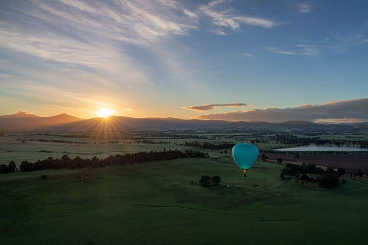 Sunrise Hot Air Balloon Flight Over Mansfield — Scenic Ballooning in Victoria photo 4
