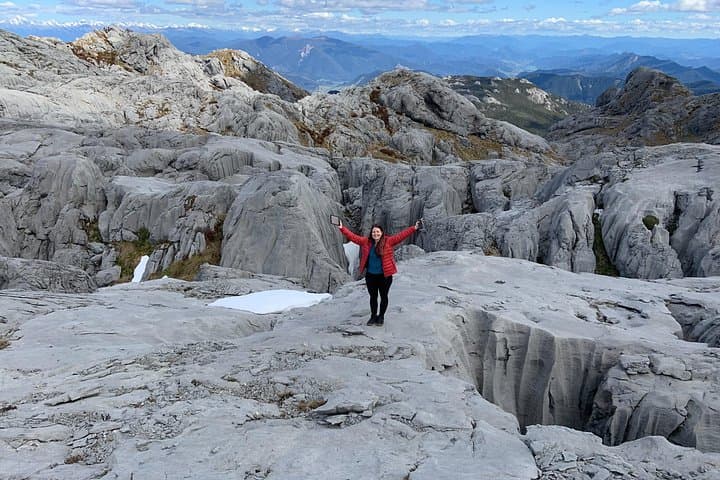 Helicopter Tour to Mt Owen — Exit From the Mines of Moria, Kahurangi National Park