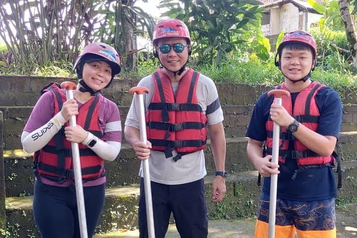 Ayung River Rafting from Ubud: 12km Class II–III Adventure with Hotel Pickup photo 4
