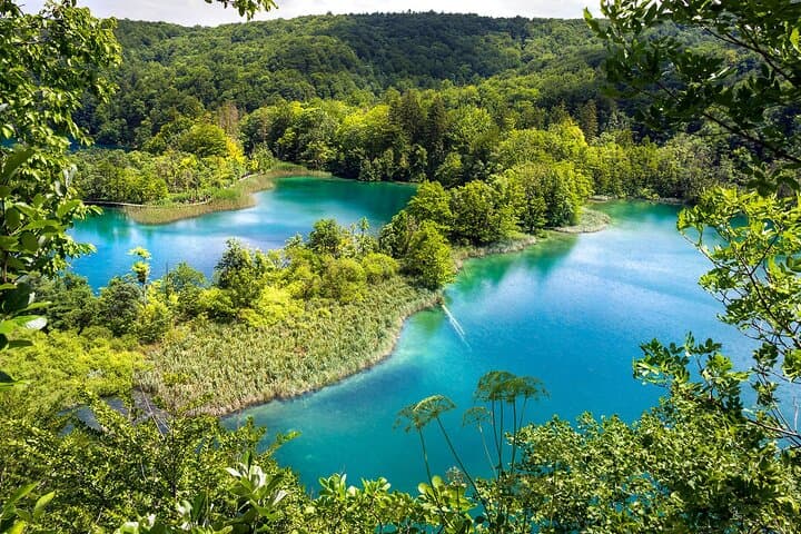 Plitvice Lakes Day Trip from Split: Guided Tour of Croatia's Cascading Lakes photo 2