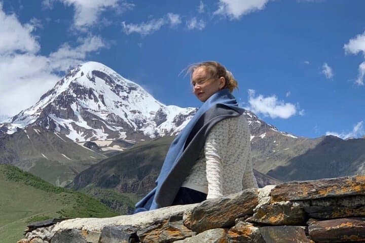 Kazbegi & Ananuri Day Tour: Zhinvali Dam, Gergeti Trinity & Gudauri