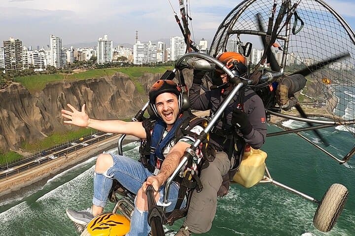 Coastal Paratrike Flight over Lima’s Costa Verde: 10–12 Minute Powered Paragliding Experience photo 6