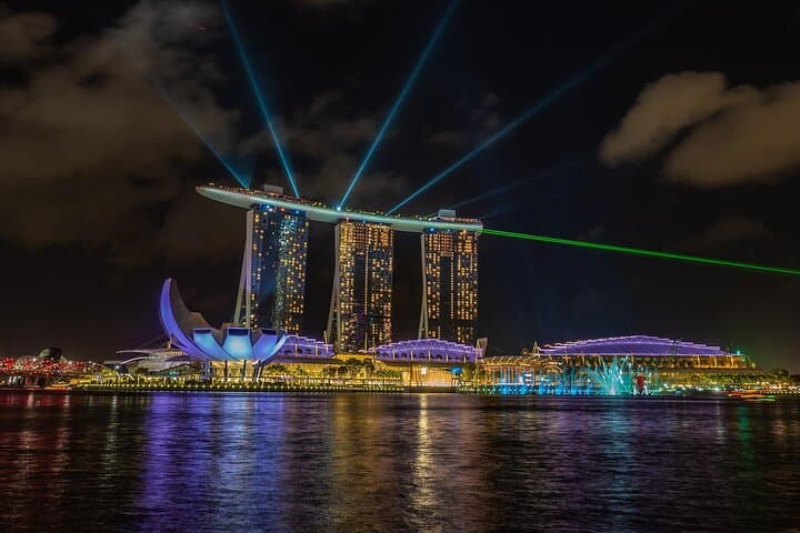 Singapore by Night: Gardens, Marina Bay SkyPark & River Cruise photo 5