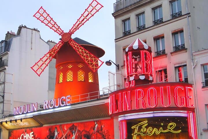 Montmartre Scavenger Hunt: Self-Guided Walking Tour of Paris’s Hilltop Quarter photo 5