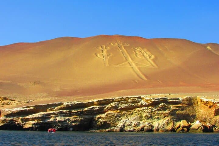 Ballestas Islands and Paracas Reserve Day Tour from Huacachina photo 1