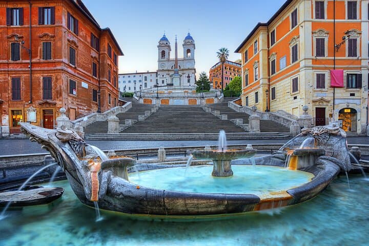 Rome Golf Cart Tour: Cruise Between the Colosseum, Trevi Fountain & Spanish Steps photo 3