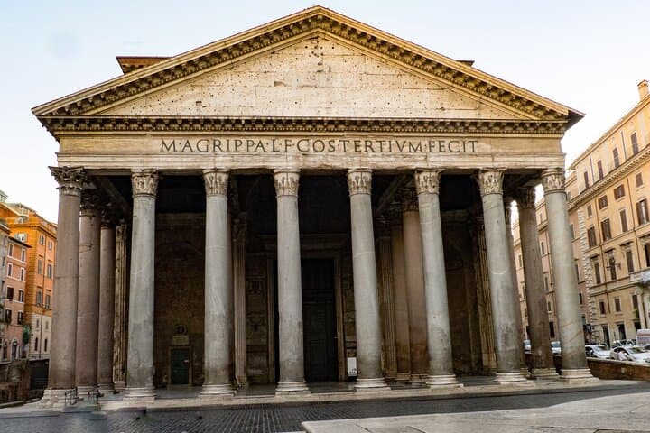 Rome Golf Cart Tour: Cruise Between the Colosseum, Trevi Fountain & Spanish Steps photo 5
