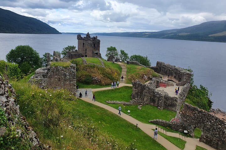 Private Loch Ness & Highland Adventure Guided Tour from Edinburgh
