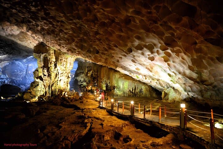 Halong Bay 6-Hour Cruise: Sung Sot Cave, Luon Cave & Titop Island Day Trip photo 3