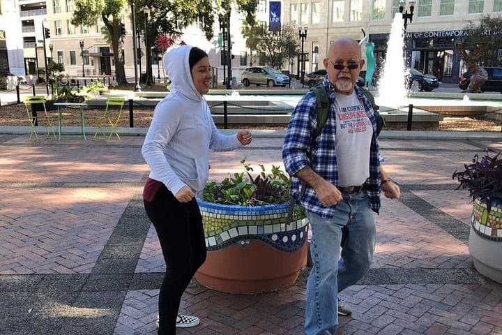 Urban Zombie Scavenger Hunt in Washington DC: 60-Minute Survival Game photo 2