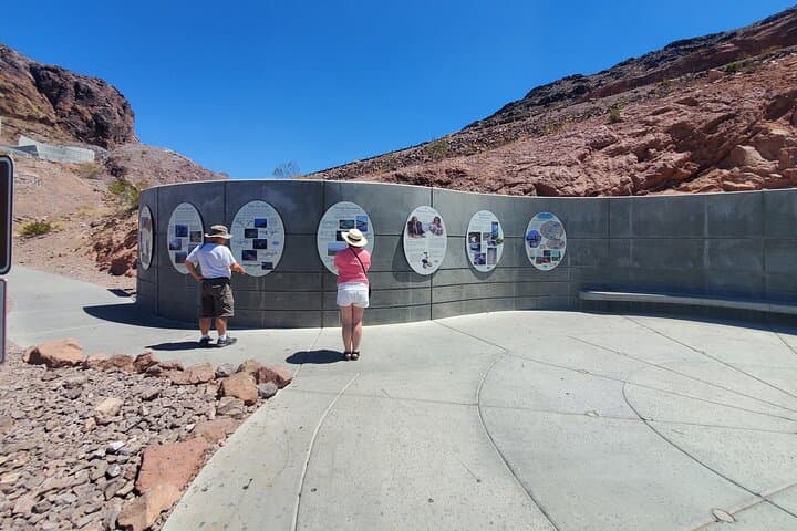 Hoover Dam & Valley of Fire Private Tour with Brunch — Day Trip from Las Vegas photo 5