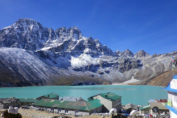 Private Luxury Everest View Heli Tour — 5-Day High-Altitude Sky Escape photo 3