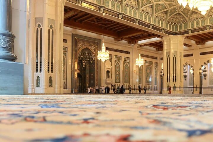 Exploring the Architectural Marvels of Muscat: A Half-Day City Tour