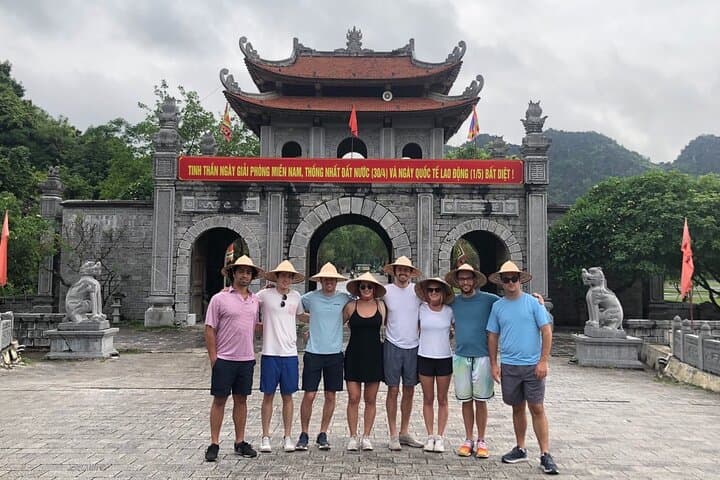 Full-Day Ninh Binh Highlights Tour: Mua Cave, Tam Coc Boat & Bich Dong by Bike photo 4