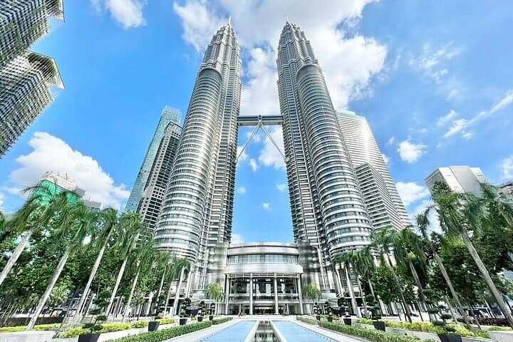Two Countries in One Day: Private Singapore to Batam and Kuala Lumpur Tour photo 1