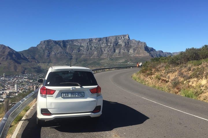 Coastal Circuit: Cape of Good Hope, Penguins & Ostriches Day Tour photo 2
