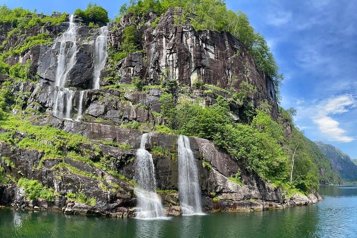 Bergen to Hardangerfjord VIP Yacht Cruise and Waterfall Tour photo 2