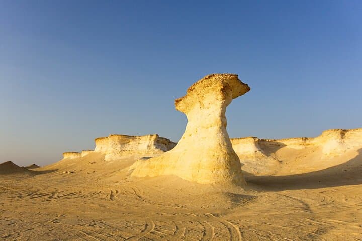 west-of-qatar-richard-serra-zekreet-mushroom-rock-desert-tour photo 3