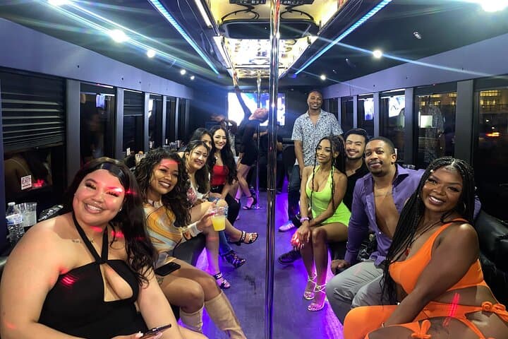 Las Vegas Strip Nightclub Crawl: VIP Party Bus, Rooftop Views & Vegas Sign photo 5