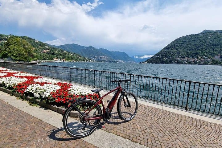 E-Bike Along Lake Como: Moltrasio & Laglio La Dolce Vita Tour photo 3