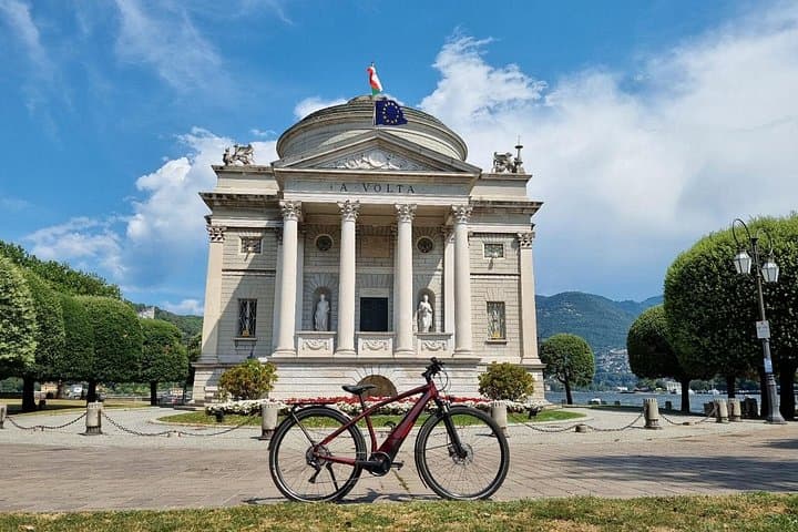 E-Bike Along Lake Como: Moltrasio & Laglio La Dolce Vita Tour photo 1