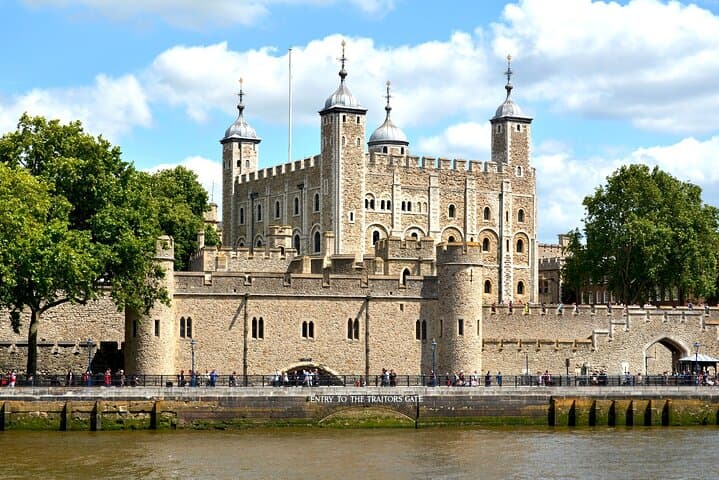 London in One Day: Westminster, St Paul's & Tower with Thames Cruise photo 3