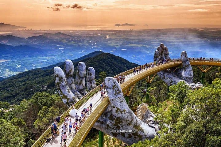 Ba Na Hills & Golden Bridge Day Tour from Da Nang
