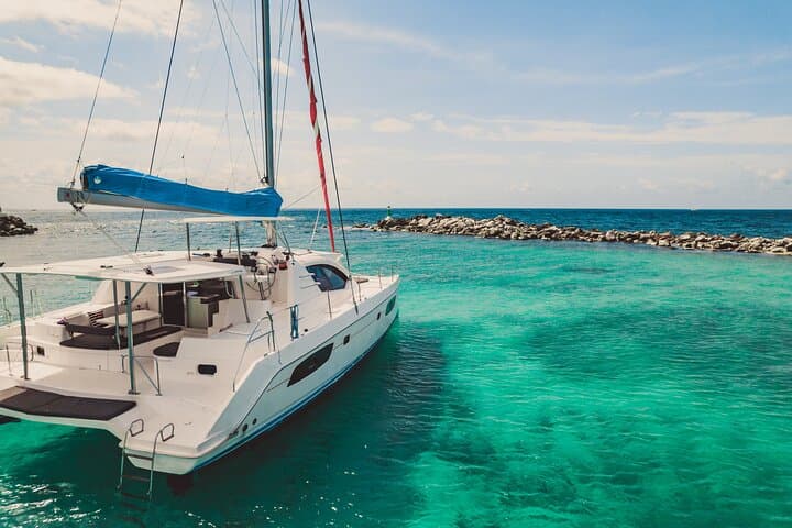 Private 8-Hour Leopard Catamaran to Playa Palancar — Snorkel, Fish & Open Bar photo 3