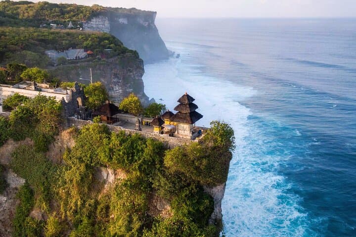 Uluwatu Sunset Kecak Dance and Jimbaran Seafood Dinner — Private Tour photo 3