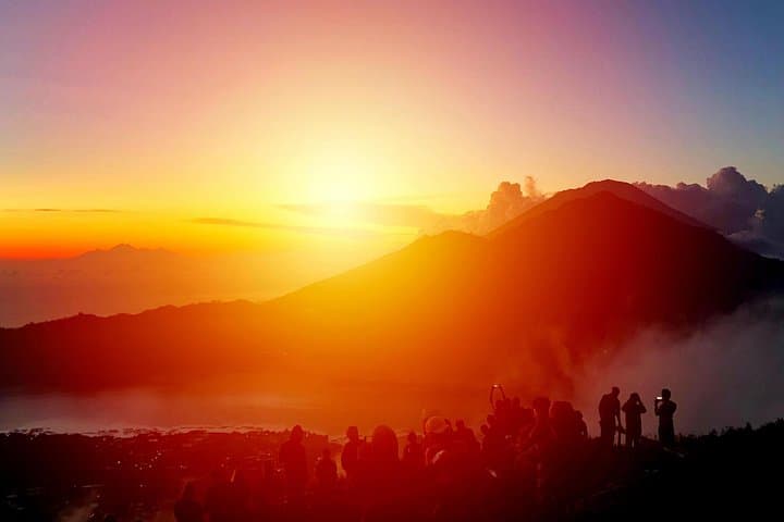Mount Batur Sunrise Trek: Private Sunrise Hike, Lake Views & Hot Springs in Bali photo 4