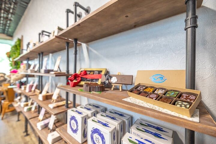 Bean-to-Bar Chocolate Tasting & Factory Tour in Manassas photo 3