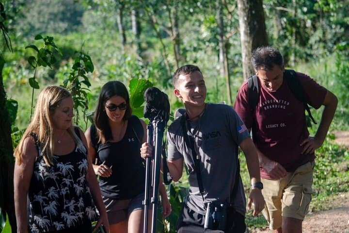 Rio Celeste Waterfall and Sloth Watching at Tenorio Volcano: Day Trip from San José photo 3