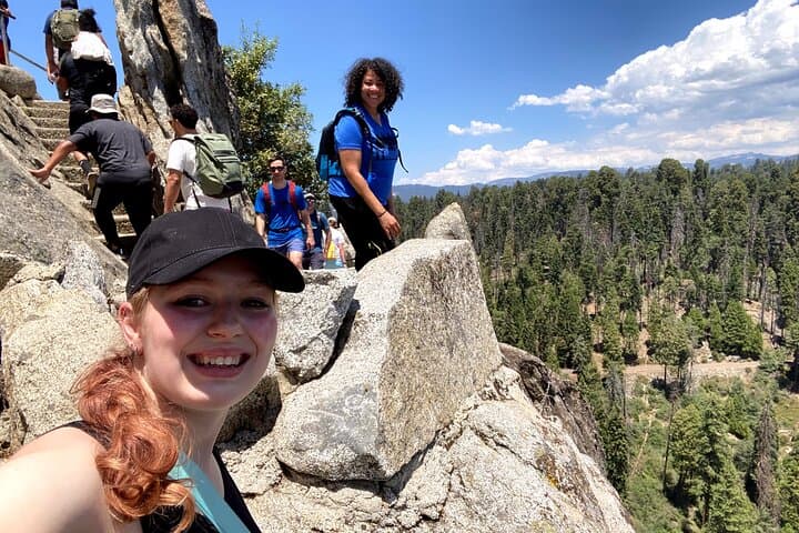 Sequoia National Park Day Tour: General Sherman, Moro Rock & Giant Forest